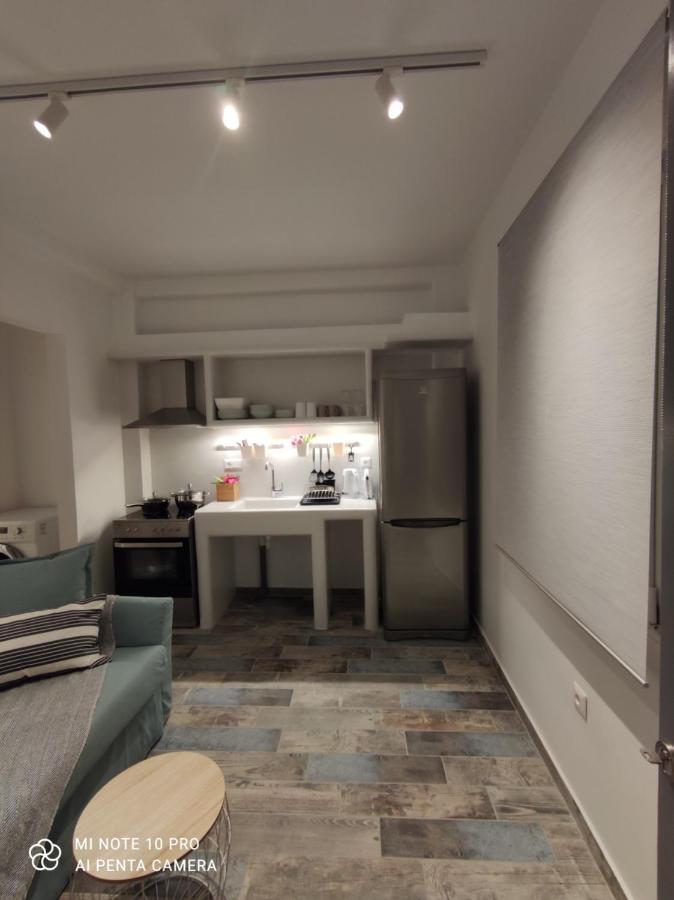 Θίς Luxury Apartments Loutrá Exterior foto